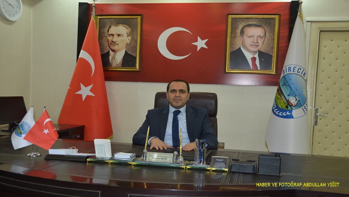 BİRECİK BELEDİYE BAŞKANI MEHMET BEGİT `TEN 1 MAYIS EMEK VE DAYANIŞMA GÜNÜ KUTLAMA MESAJI
