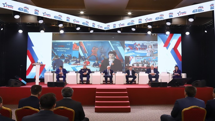 Birleşik Rusya’nın desteğiyle, “Sambo Okula!” adlı bölgelerarası forum Rostov-on-Don’da sona erdi