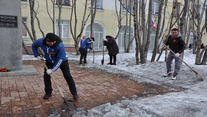 Birleşik Rusya Murmansk bölgesinde temizlik günleri düzenledi