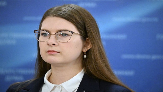 Yapay zekânın raporlamayı optimize etmek için uygulanması, kaynak merkezi altyapısının geliştirilmesi ve yerel özyönetim organları sisteminin geliştirilmesi: Birleşik Rusya, NPO gelişimine ilişkin tartışma kulüplerinin çalışmalarını özetledi