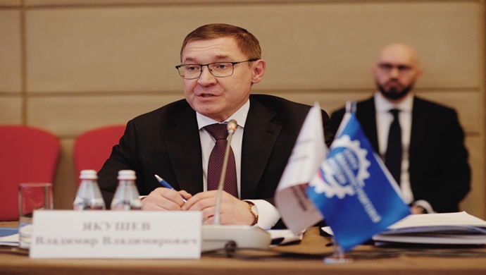 Vladimir Yakushev: Birleşik Rusya’nın yeni halk programı, sanayi geliştirme ve inovasyona ayrılmış ayrı bir bölüm içerecek