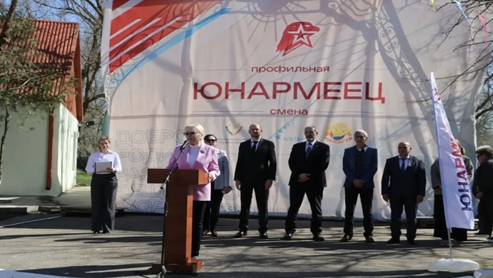 По народной программе «Единой России» в дагестанском Кизляре обновили детский лагерь «Юность»