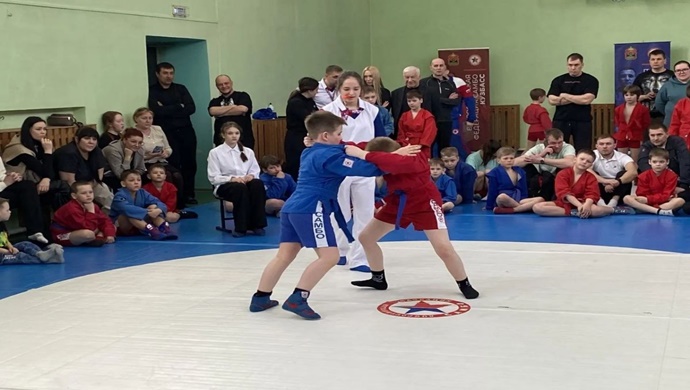 При поддержке «Единой России» в Кемерове прошёл городской турнир по самбо