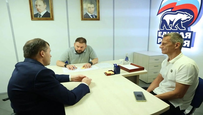 Evgeny Poddubny, SVO katılımcılarının gazileri ve aile üyeleri için bir resepsiyon düzenledi