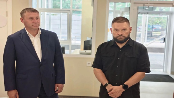 Evgeny Poddubny, bombardımanda yaralananları kurtarmadaki cesaretlerinden dolayı Belgorod bölgesindeki gönüllülere teşekkür etti