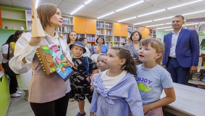 Birleşik Rusya Halk Programı 2021 kapsamında, Novosibirsk Oblastı’nın Toguchin kentinde bir çocuk kültür ve eğitim merkezi açıldı