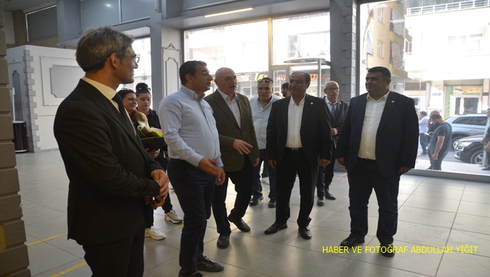 İBRAHİM İPEK: YENİ PARTİ MİLLETVEKİLLERİMİZ 3 GÜNDÜR ŞANLIURFA İÇİN SAHADA