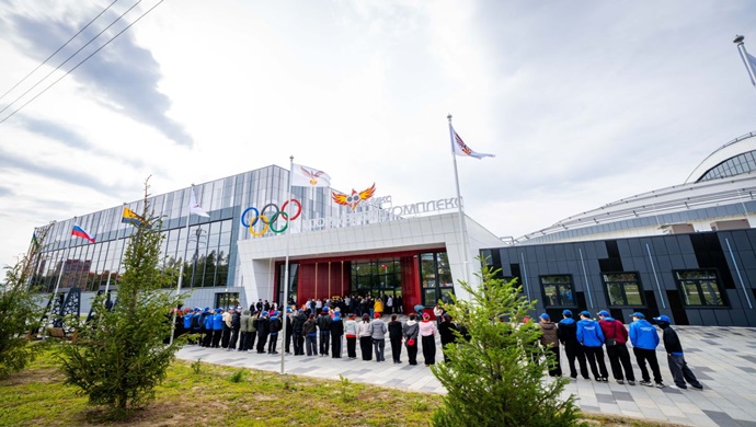 Birleşik Rusya 2021 Halk Programı kapsamında Nefteyugansk’ta çok fonksiyonlu bir spor kompleksi açıldı