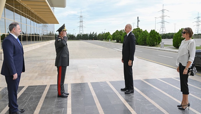 İlham Aliyev, “ADEX 2026” ve “Securex Caspian” fuarlarıyla tanıştı